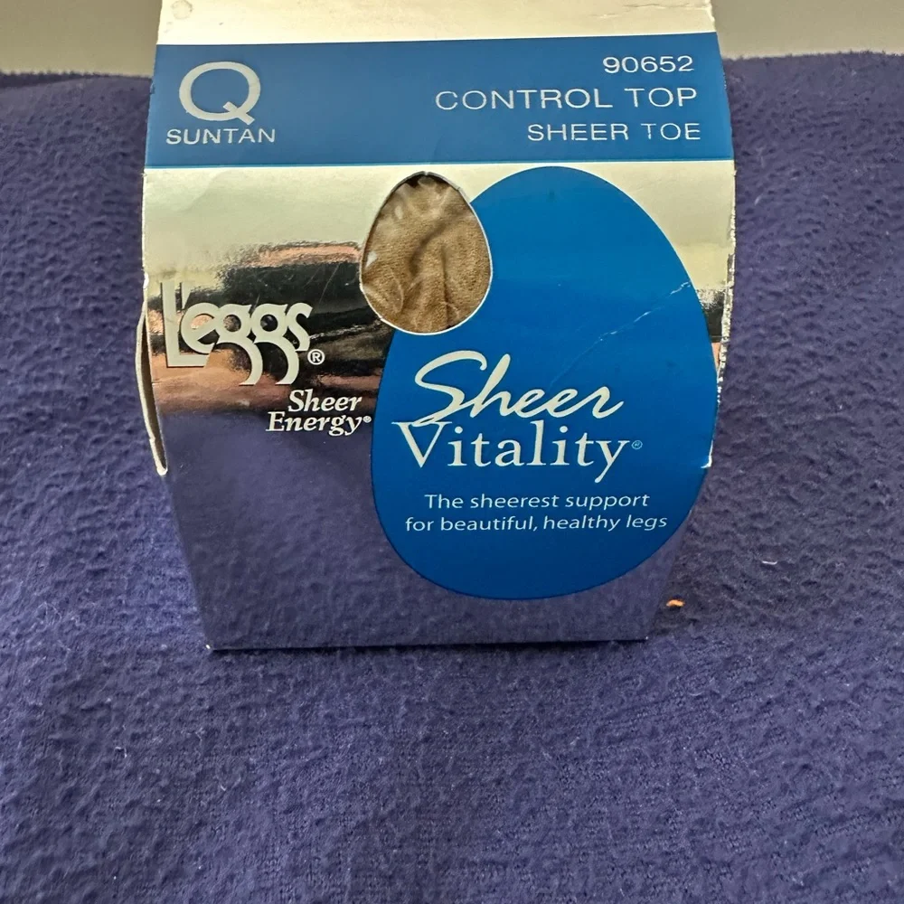 L'eggs Sheer Energy Control Top Pantyhose/ NWT - Picture 3 of 4